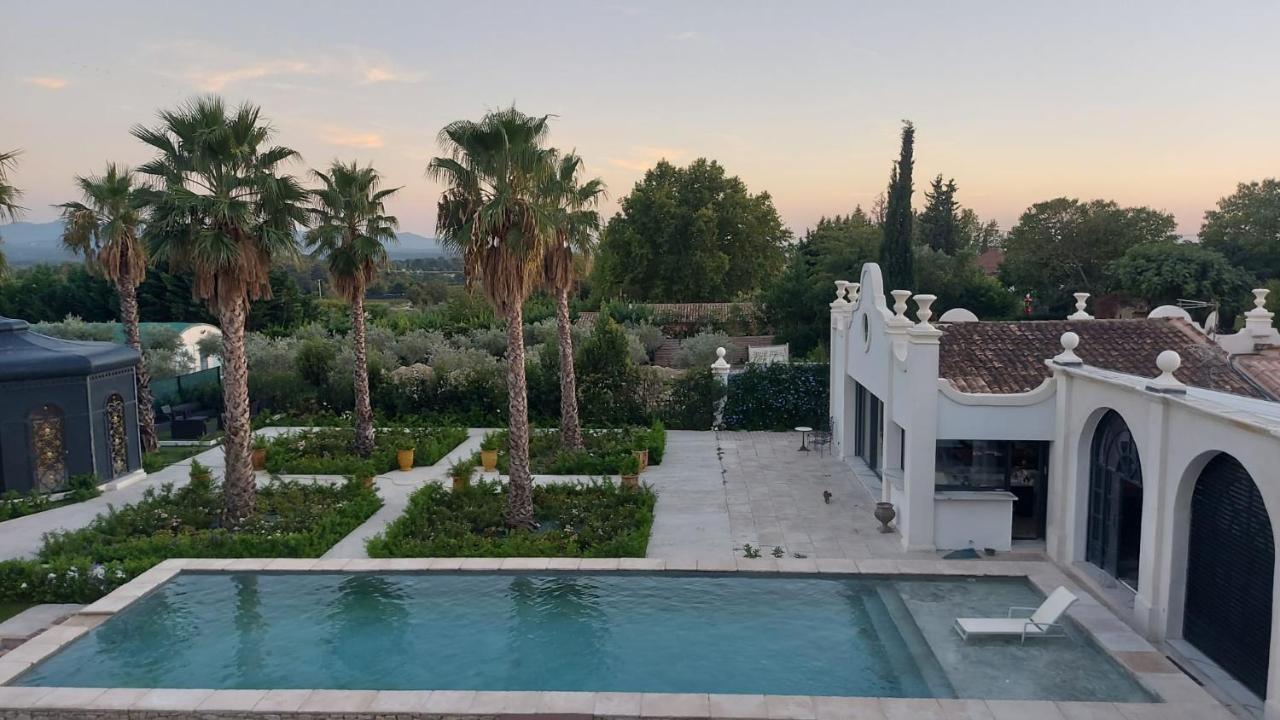 Maison Blue Palm Aix En Provence آيكس أومبروفينس المظهر الخارجي الصورة