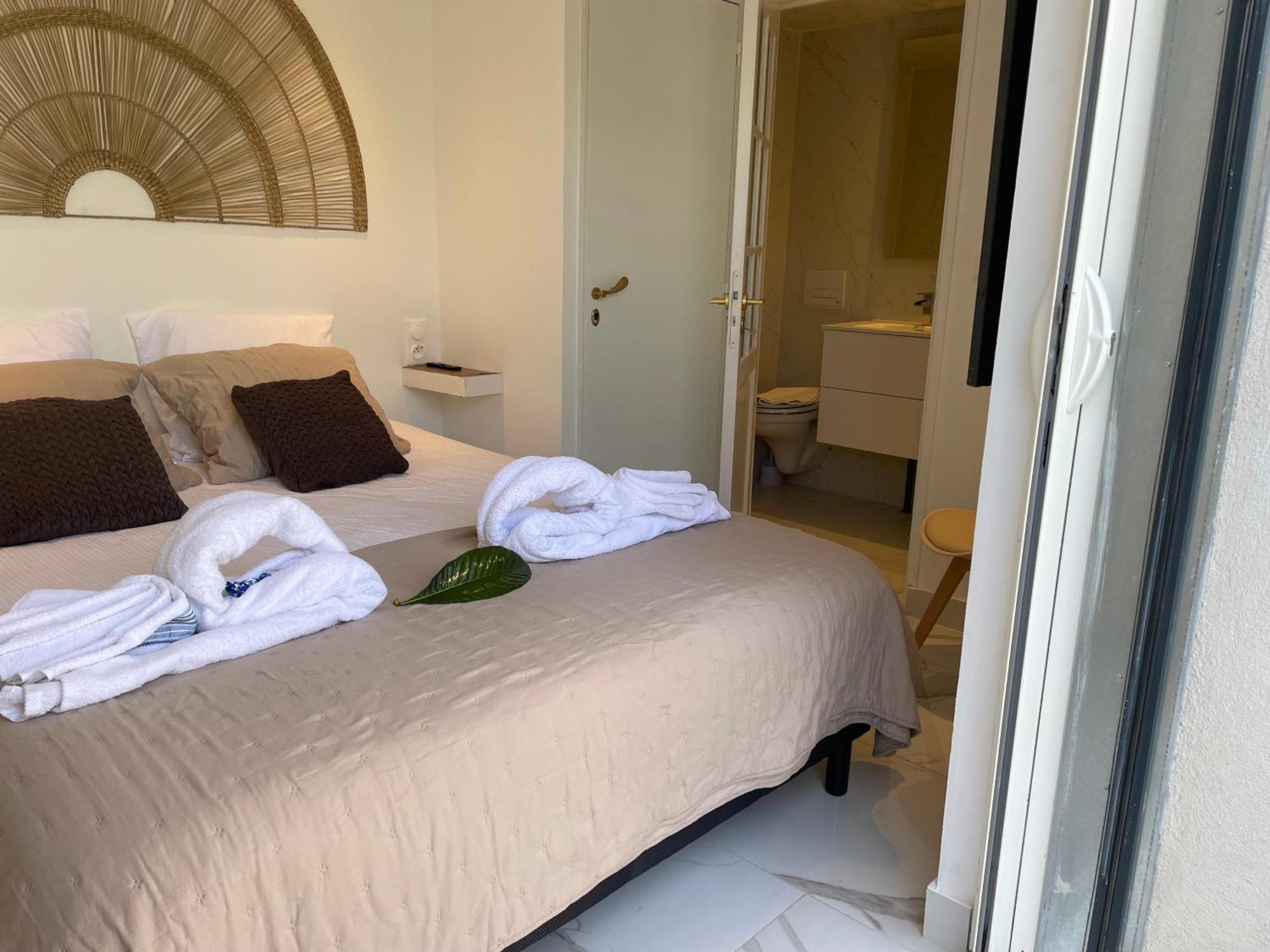 Maison Blue Palm Aix En Provence آيكس أومبروفينس المظهر الخارجي الصورة