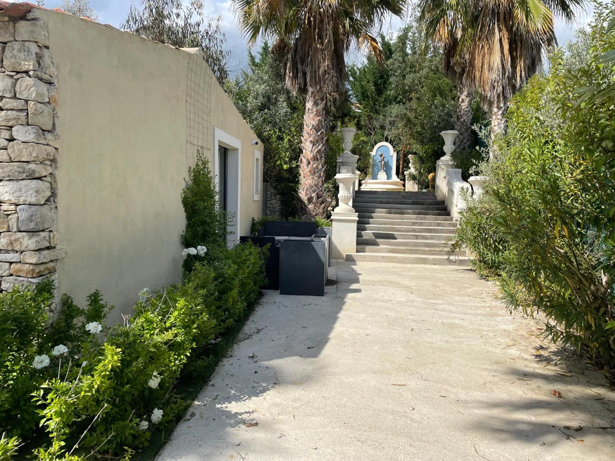 Maison Blue Palm Aix En Provence آيكس أومبروفينس المظهر الخارجي الصورة