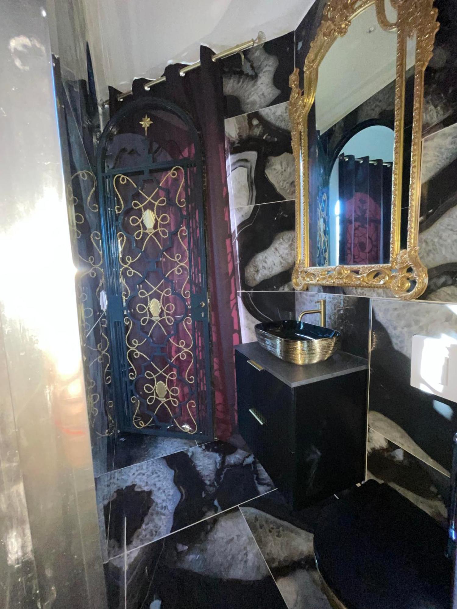 Maison Blue Palm Aix En Provence آيكس أومبروفينس المظهر الخارجي الصورة